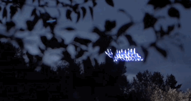 NEWAVE flying art installation